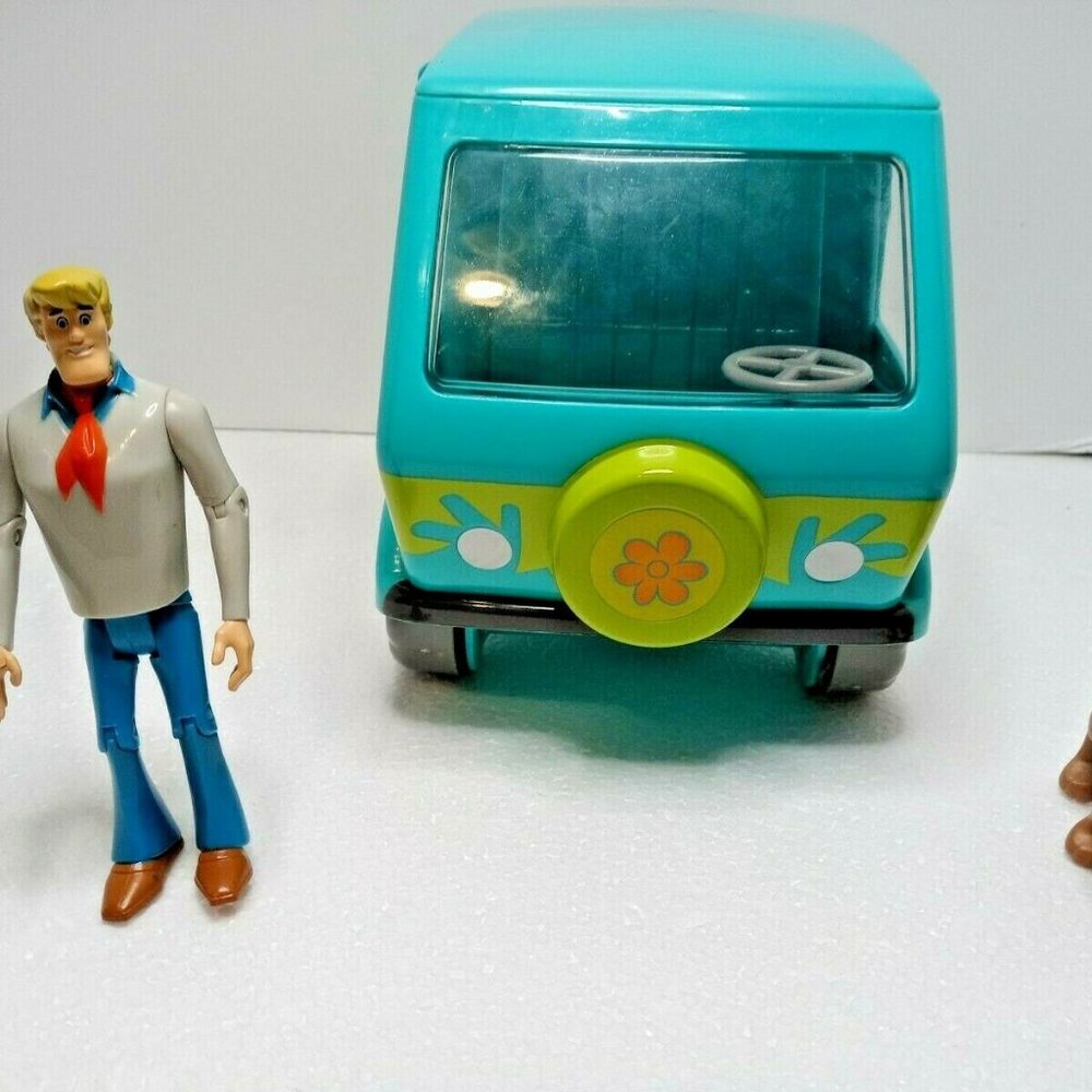 SCOOBY DOO MYSTERY MACHINE Figurines Shaggy Fred - Picture 8 of 11